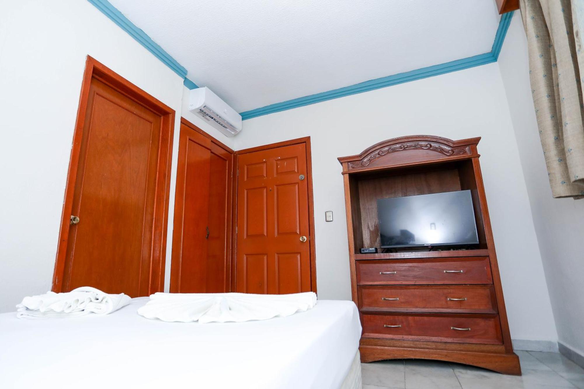 Hotel Avenida Κανκούν Εξωτερικό φωτογραφία