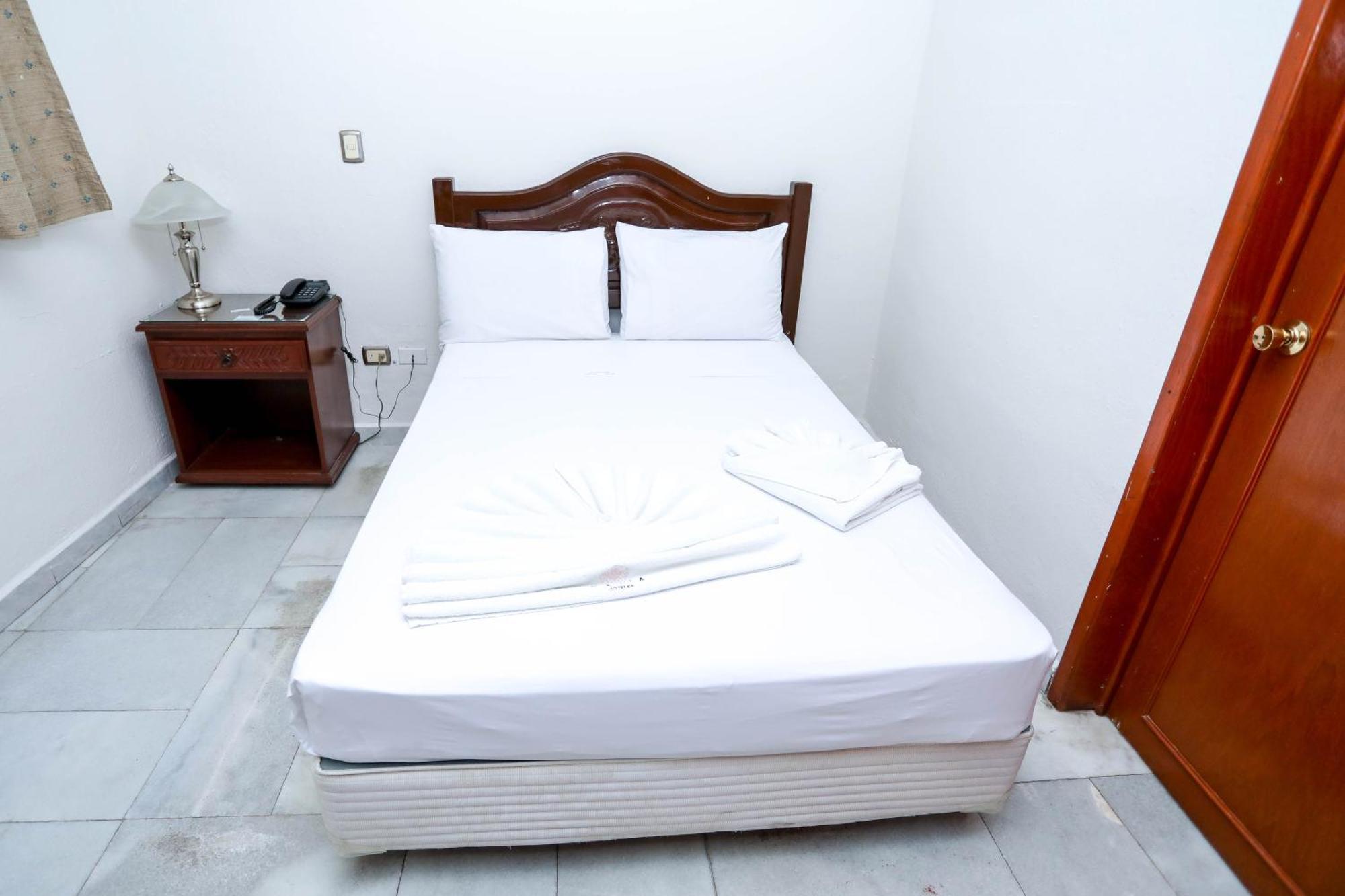 Hotel Avenida Κανκούν Εξωτερικό φωτογραφία