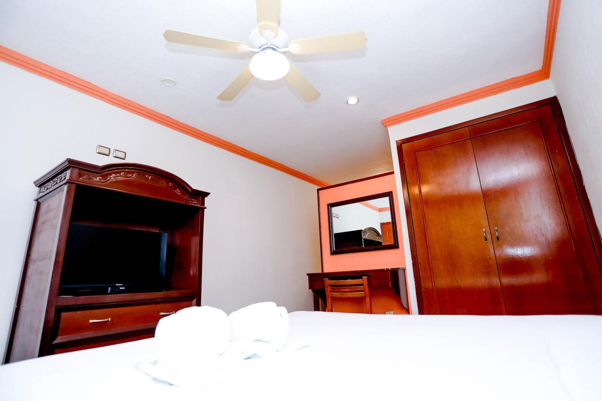 Hotel Avenida Κανκούν Εξωτερικό φωτογραφία