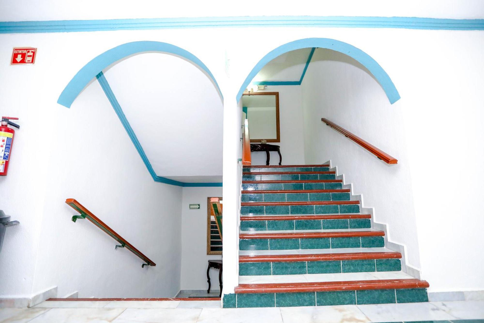 Hotel Avenida Κανκούν Εξωτερικό φωτογραφία